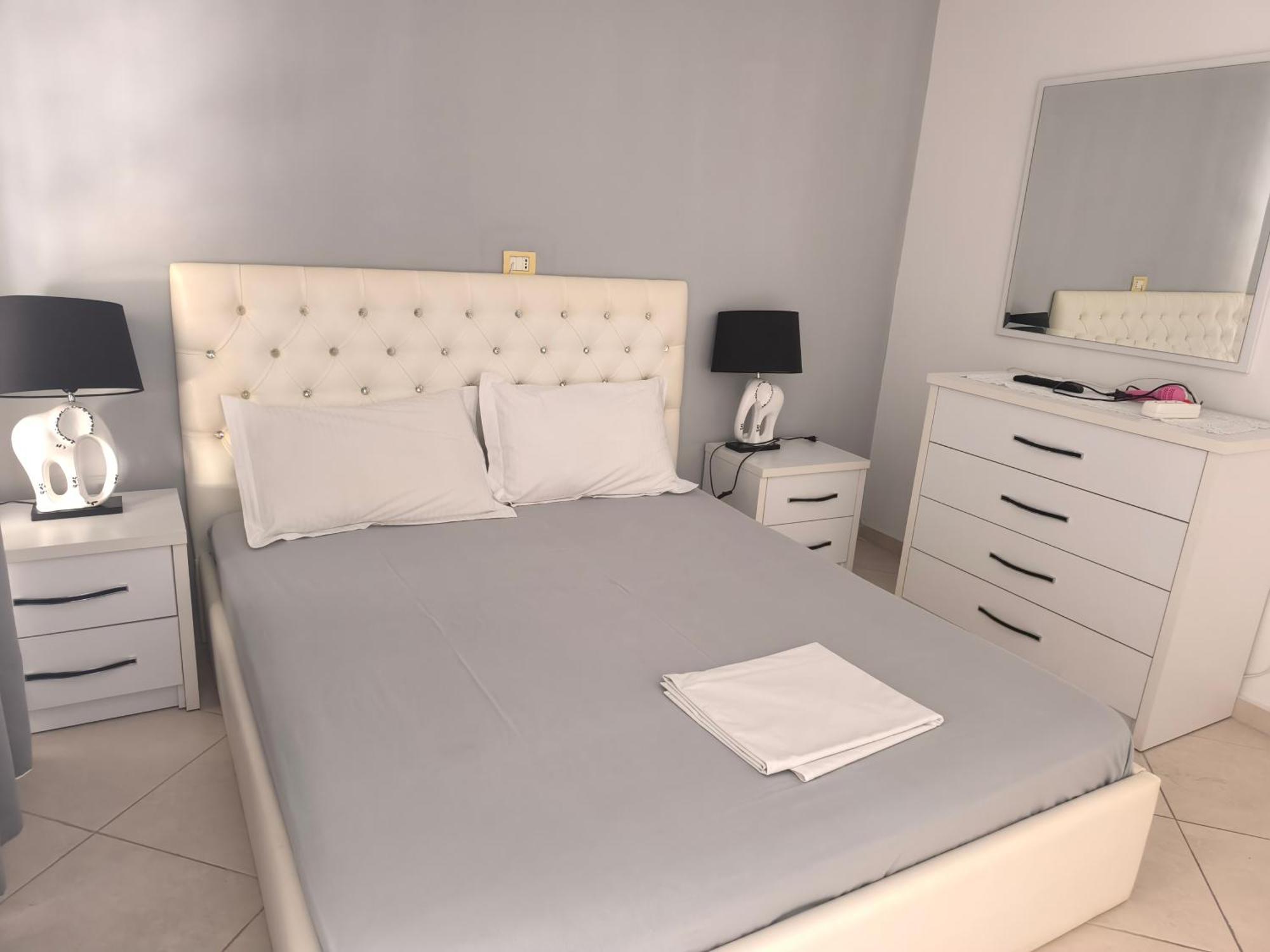 Marinela Apartment Sarande Ngoại thất bức ảnh